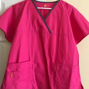 WonderWink scrub top large